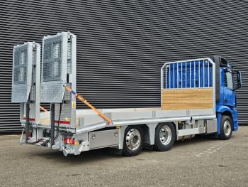 ACTROS 2551 6X2 / OPRIJ - MACHINE TRANSPORT